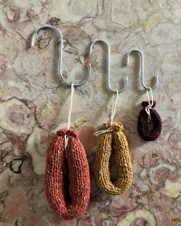 Gancho para Chouriços de Portugal www.mariamarket.pt