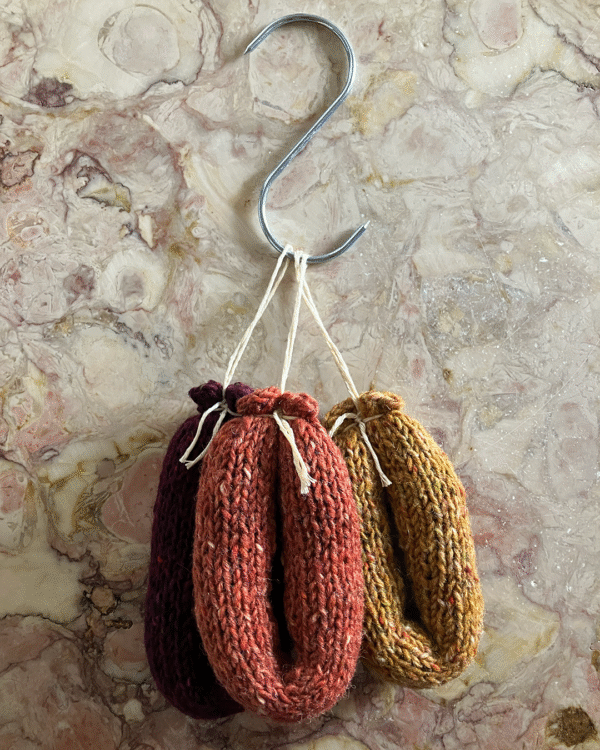 Gancho para Chouriços de Portugal www.mariamarket.pt