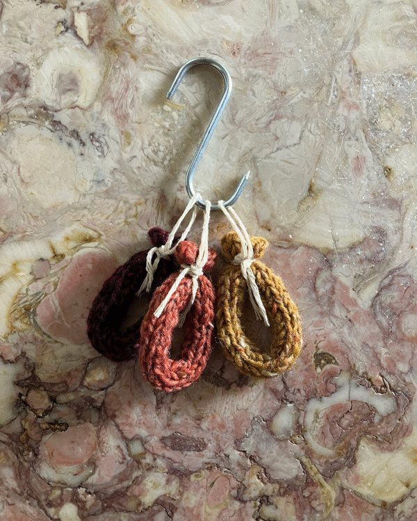 Gancho para Chouriços de Portugal www.mariamarket.pt